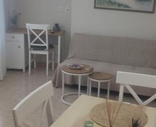 Greece Syros Ermoupoli vacation rental compare prices direct by owner 35211975