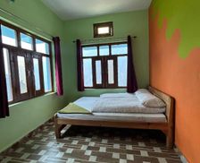 India Uttarakhand Sankri vacation rental compare prices direct by owner 35193817