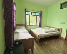 India Uttarakhand Sankri vacation rental compare prices direct by owner 35196682