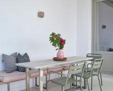 Greece Paros Logaras vacation rental compare prices direct by owner 26988774