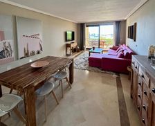 Spain Andalucía Benahavís vacation rental compare prices direct by owner 14608218