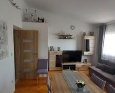 Croatia Split-Dalmatia County Korešnica vacation rental compare prices direct by owner 35161441