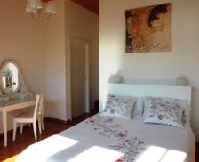 Italy Campania Trecase vacation rental compare prices direct by owner 14649400