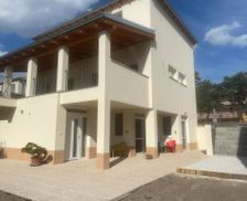 Slovakia Trnavský kraj Dunajská Streda vacation rental compare prices direct by owner 35066605