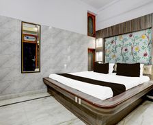 India Uttar Pradesh Lucknow vacation rental compare prices direct by owner 35177955