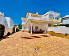 Spain Andalucía Islantilla vacation rental compare prices direct by owner 33429803