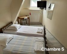 France Pays de la Loire Tuffé vacation rental compare prices direct by owner 35156379