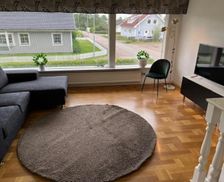 Sweden Västra Götaland Kareby vacation rental compare prices direct by owner 35075579