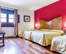 Spain Aragon Albarracín vacation rental compare prices direct by owner 16500942