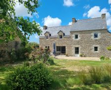 France Brittany Plounévez-Lochrist vacation rental compare prices direct by owner 13611141