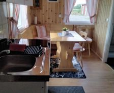 Sweden Norrbotten Glommersträsk vacation rental compare prices direct by owner 35089958