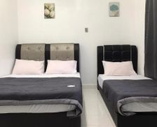 Malaysia  Kampong Kemaman vacation rental compare prices direct by owner 35158502