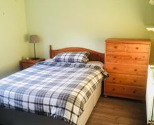 United Kingdom Lothian Broxburn vacation rental compare prices direct by owner 32525365
