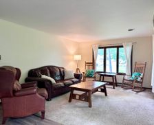 United States Michigan Indian River vacation rental compare prices direct by owner 35839065