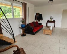 France Pays de la Loire Souligné-Flacé vacation rental compare prices direct by owner 33653622