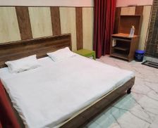 India Uttar Pradesh Varanasi vacation rental compare prices direct by owner 35183340