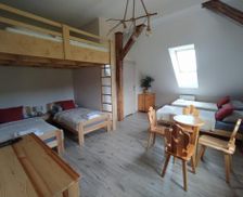 Poland Lower Silesia Gniewoszów vacation rental compare prices direct by owner 35876867