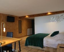 France Franche-Comté Chapelle-dʼHuin vacation rental compare prices direct by owner 35781285