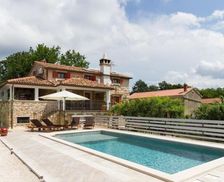 Croatia Istria Svetvinčenat vacation rental compare prices direct by owner 35360974