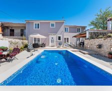 Croatia Istria Žminj vacation rental compare prices direct by owner 35510202