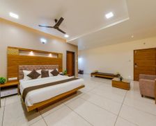 India Maharashtra Miraj vacation rental compare prices direct by owner 35543039