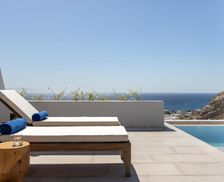 Greece Santorini Kamari vacation rental compare prices direct by owner 35375380