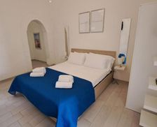 Italy Sicily Syracuse vacation rental compare prices direct by owner 12160204