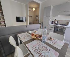 Italy Liguria Rapallo vacation rental compare prices direct by owner 35911633