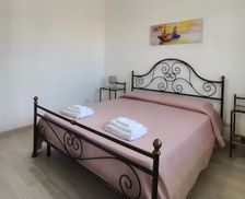 Italy Apulia Torre Lapillo vacation rental compare prices direct by owner 29141894