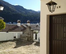 Spain Andalucía Grazalema vacation rental compare prices direct by owner 18433818