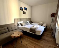 Poland Silesia Żarki vacation rental compare prices direct by owner 35430659