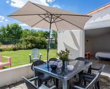 France Pays de la Loire Châteauthébaud vacation rental compare prices direct by owner 35604712