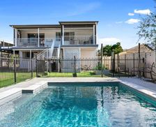 Australia Queensland Woodgate vacation rental compare prices direct by owner 35889458