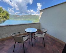 Italy Lazio Genzano di Roma vacation rental compare prices direct by owner 35891818