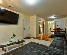 United States New Jersey Elizabeth vacation rental compare prices direct by owner 32588809