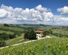 Italy Piedmont Barbaresco vacation rental compare prices direct by owner 35890621