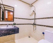 Vietnam Thanh Hoa Sầm Sơn vacation rental compare prices direct by owner 26187540