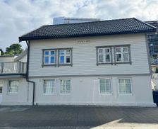 Norway Rogaland Jørpeland vacation rental compare prices direct by owner 35931001