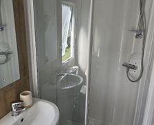 United Kingdom Essex Clacton-on-Sea vacation rental compare prices direct by owner 35928289