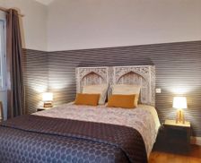 France Aquitaine Fumel vacation rental compare prices direct by owner 13656015