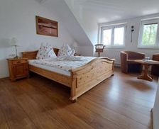 Slovakia Žilinský kraj Turčianske Teplice vacation rental compare prices direct by owner 18019683