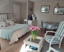 France Brittany Ploemel vacation rental compare prices direct by owner 36000447