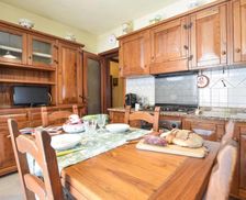 Italy Tuscany Camaiore vacation rental compare prices direct by owner 35904338