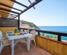 Italy Sardinia Castelsardo vacation rental compare prices direct by owner 35011332