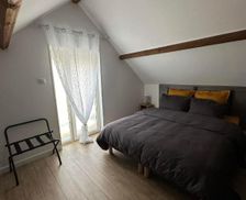 France Picardy Estrées-Saint-Denis vacation rental compare prices direct by owner 35934112