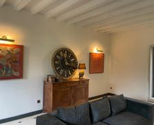 France Burgundy La Chapelle-de-Guinchay vacation rental compare prices direct by owner 13915795