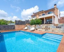 Spain Catalonia Roda de Bará vacation rental compare prices direct by owner 35916639