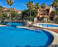 Spain Andalucía Estepona vacation rental compare prices direct by owner 35688915