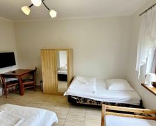 Poland Kuyavian-Pomeranian Żnin vacation rental compare prices direct by owner 35159048