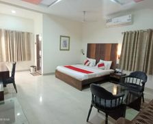 India Maharashtra Akola vacation rental compare prices direct by owner 35232297